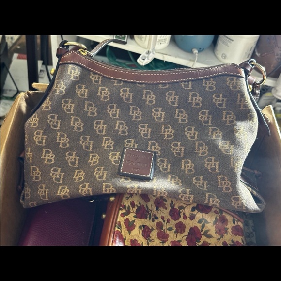 Dooney & Bourke Monogram Brown Shoulder Bag - Picture 5 of 13